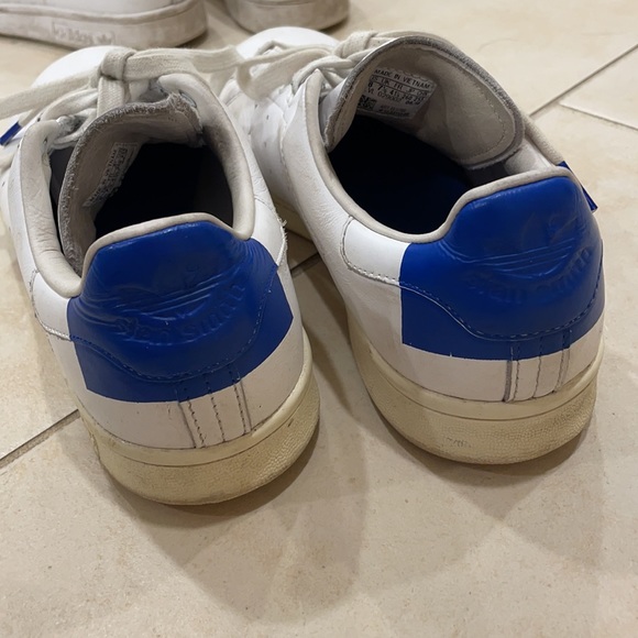 Adidas Stan smith white with blue back. Special edition - Picture 7 of 7